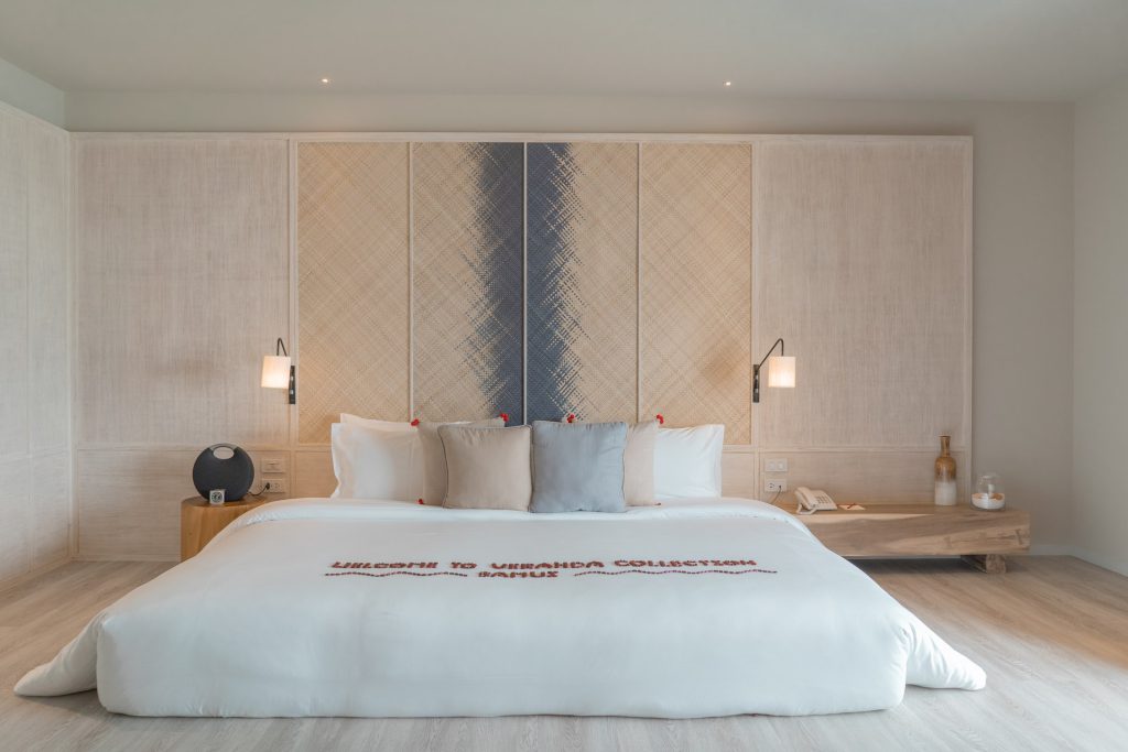 4 Premier Beachfront with Plunge Pool 7