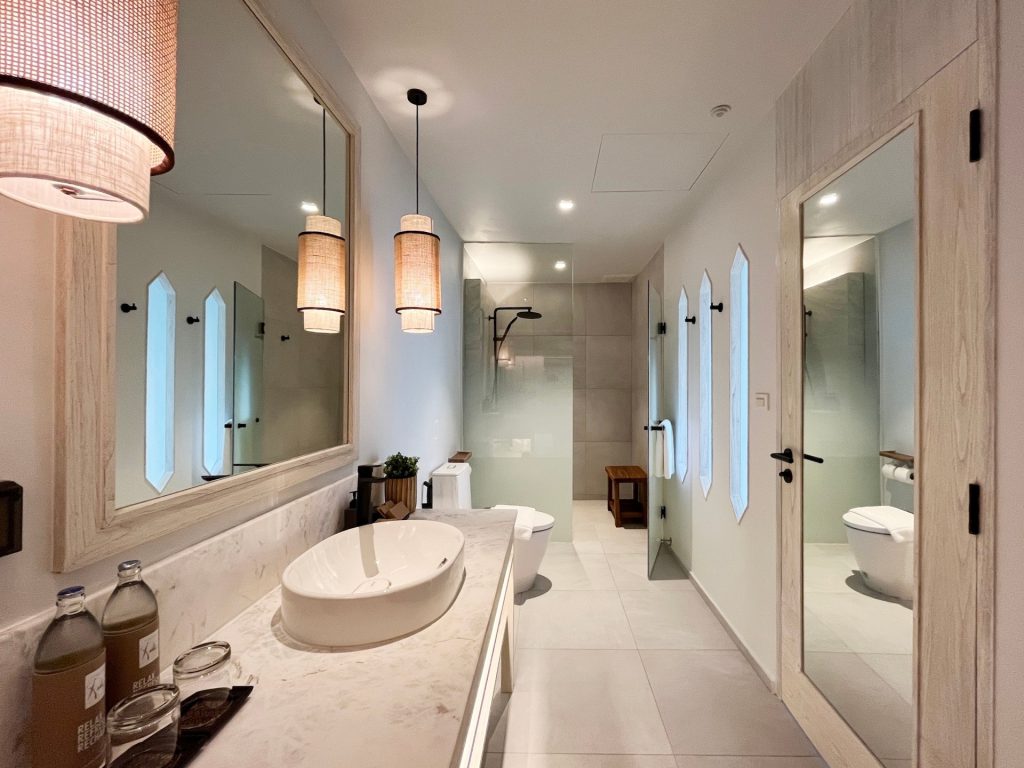 6 Two Bedroom Beach with Plunge Pool11