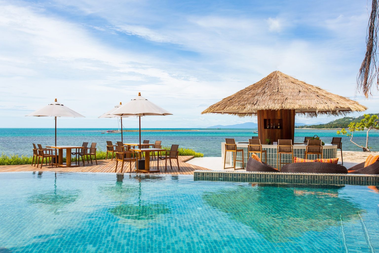 rocky-beach-resort-samui-swimming-pool-1